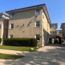 Building Photo - 8700 W Summerdale Ave
