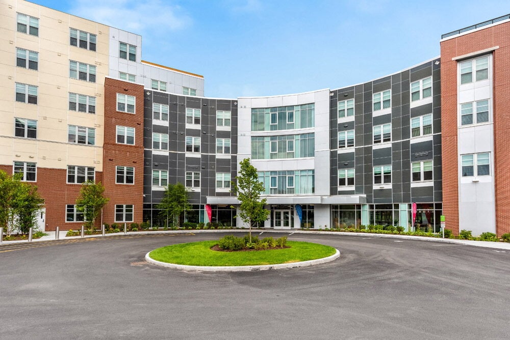 Primary Photo - Chic Urban Living: Spacious 1-Bedroom Apar...