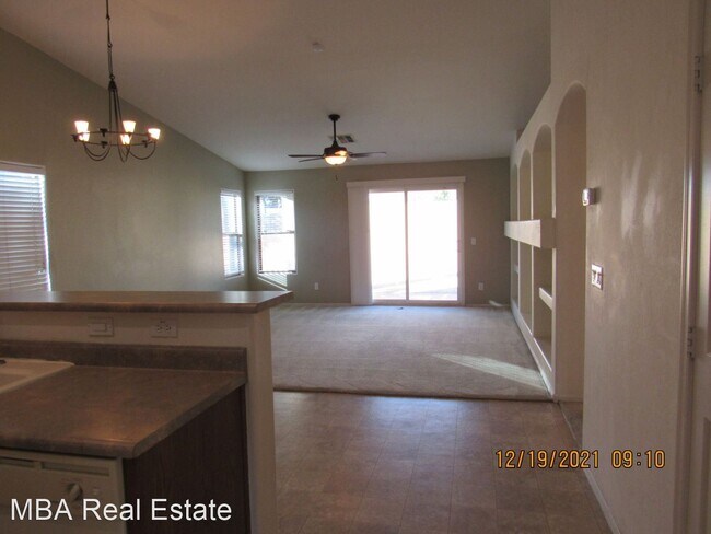 Foto del edificio - 3 br, 2 bath House - 6638 S 18th Ln