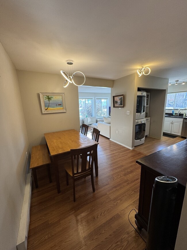 Building Photo - 18 Ocean St