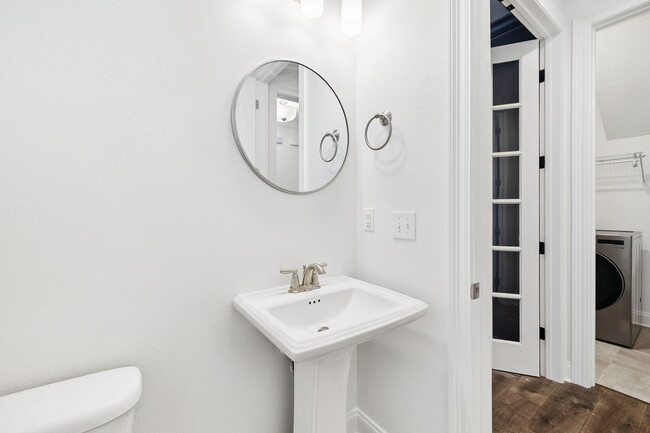 Foto del edificio - 65 Laurel Oaks Dr