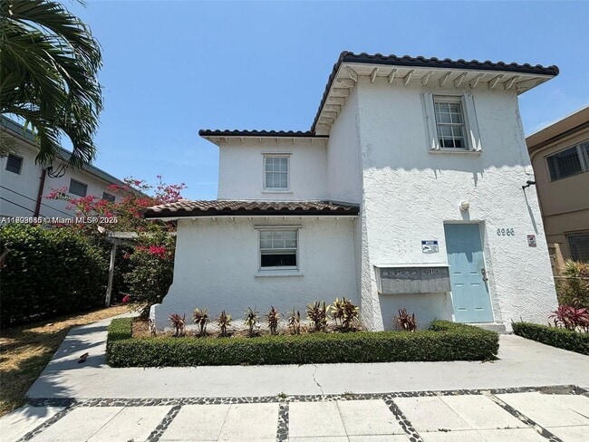 Building Photo - 6966 Byron Ave