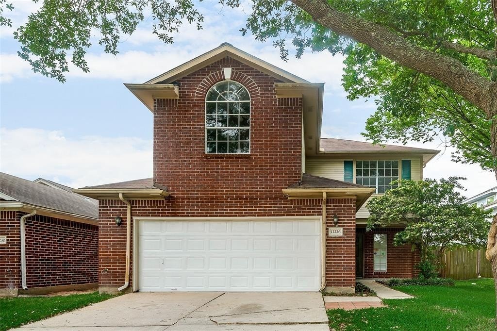 Primary Photo - Beautifully updated two-story home in the ...