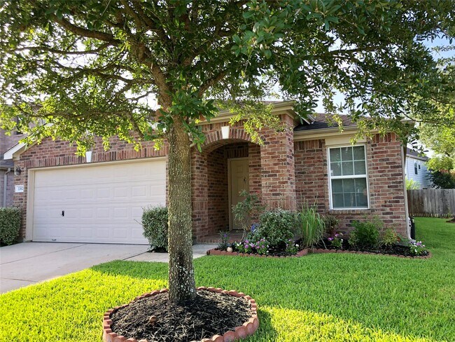 Building Photo - 3302 Legends Landing Dr