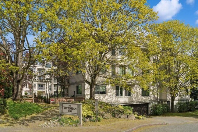 Foto del edificio - 1 bedroom in Seattle WA 98133