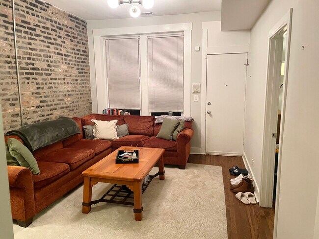 Foto del edificio - 1420 N Talman Ave