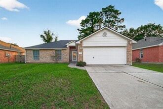 Building Photo - 22207 Falconwood Ln