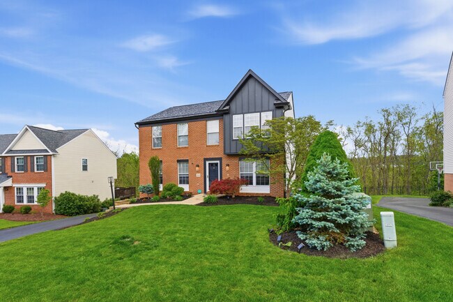 Foto del edificio - 316 Bridlewood Ct