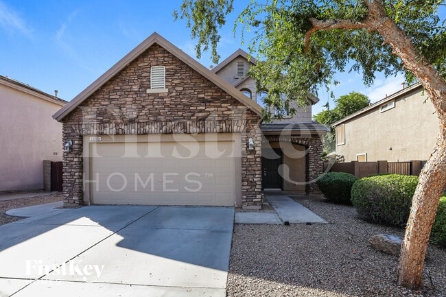 Building Photo - 14865 W Bloomfield Rd