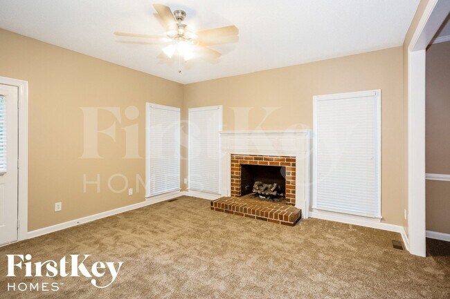 Foto del edificio - 12620 Headquarters Farm Rd