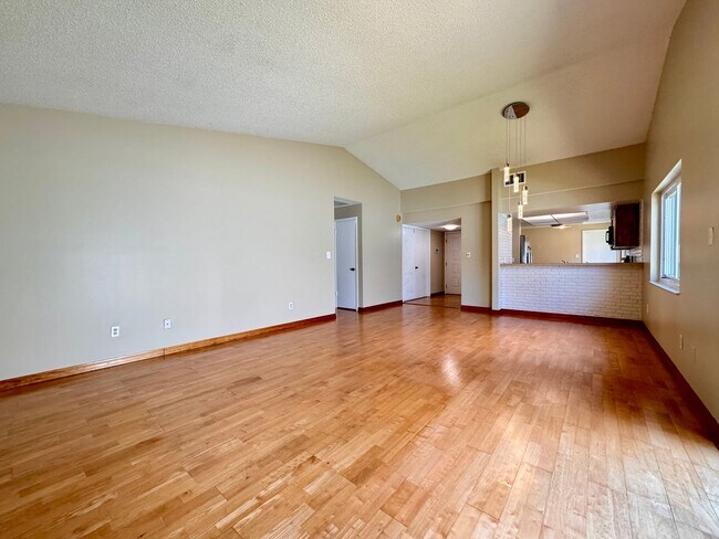 Building Photo - 3 Bedroom Home in Altamonte Springs!