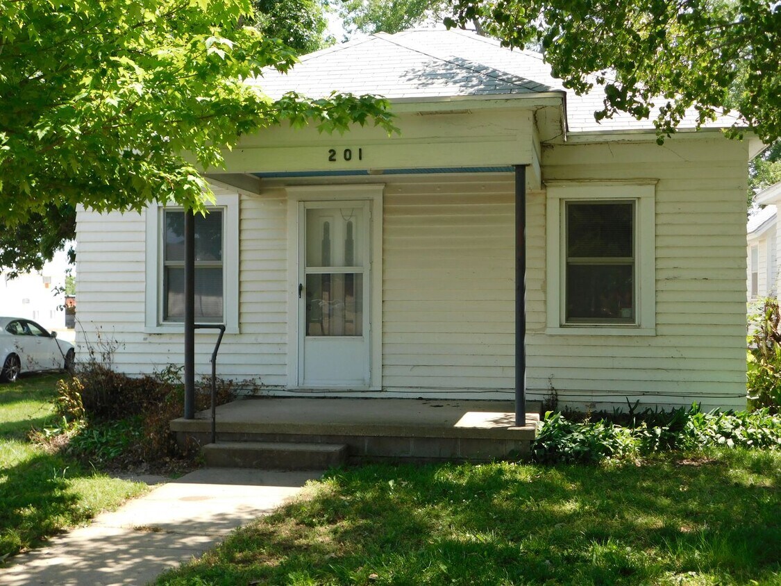 Foto principal - 201 W Olive Ave