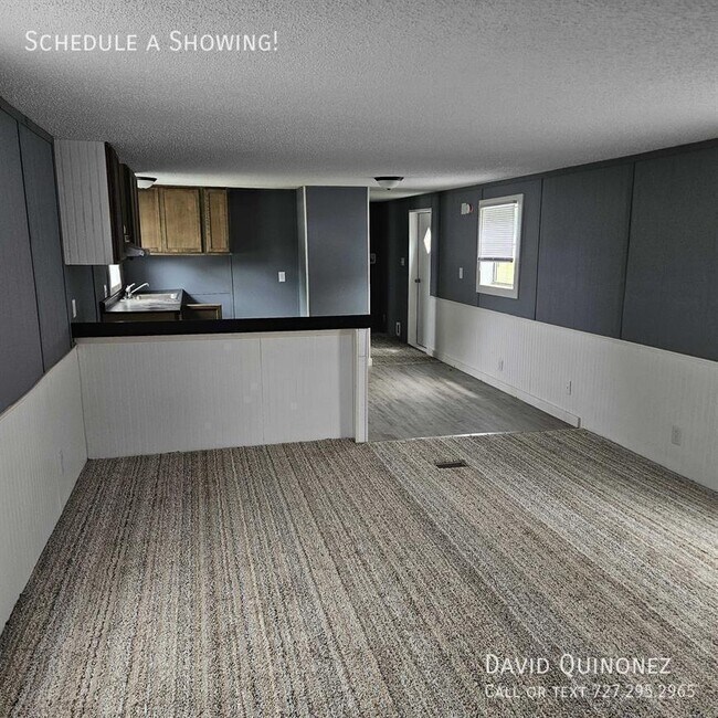 Building Photo - 5606 Lesteele-