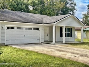 Building Photo - 1256 Labelle St