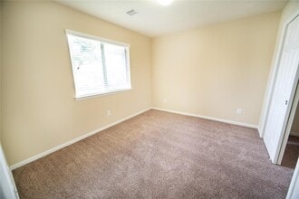 Building Photo - 18725 Cypress Loch Dr