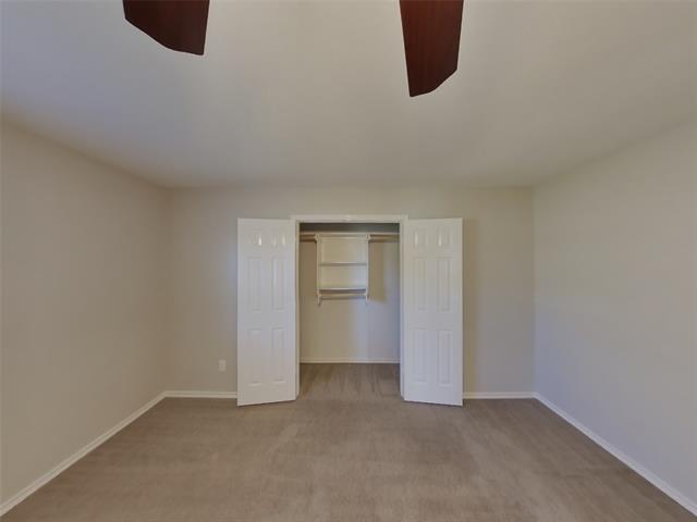 Foto del edificio - 318 Kathy Ln