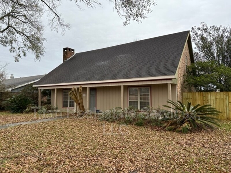 Primary Photo - 111 Galvez Dr