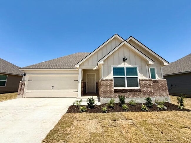Building Photo - 12405 Trogdon Rd