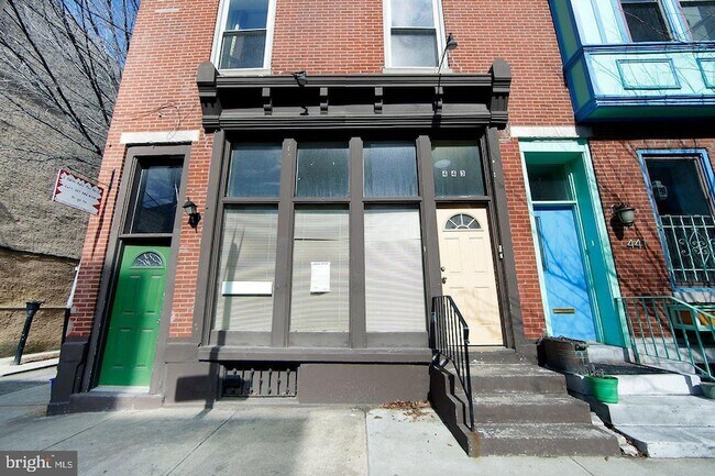 Foto del edificio - 443 Fairmount Ave