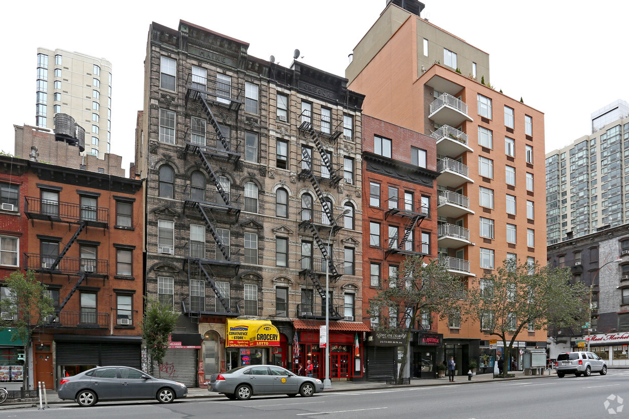 Primary Photo - 508 Ninth Ave