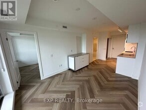 Building Photo - 8-1608 Cedarland Dr