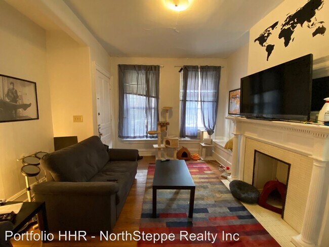 Building Photo - 1462-1464 Neil Ave