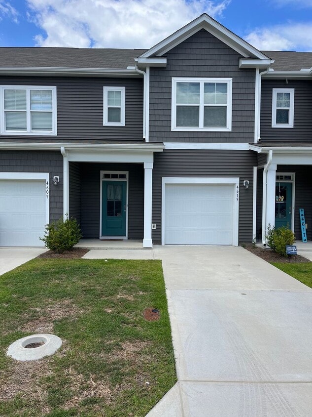 4613 Wildaire Ln, Leland, NC 28451 Townhome Rentals in Leland NC