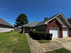 Building Photo - 185 Pine Meadows Cir
