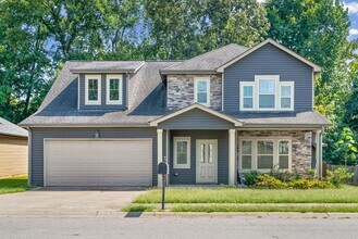Building Photo - 1188 Eagle's Bluff Dr