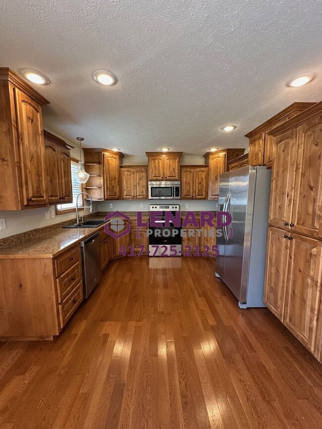 Foto del edificio - Spacious 3 Bedroom Home Ready for Move In!
