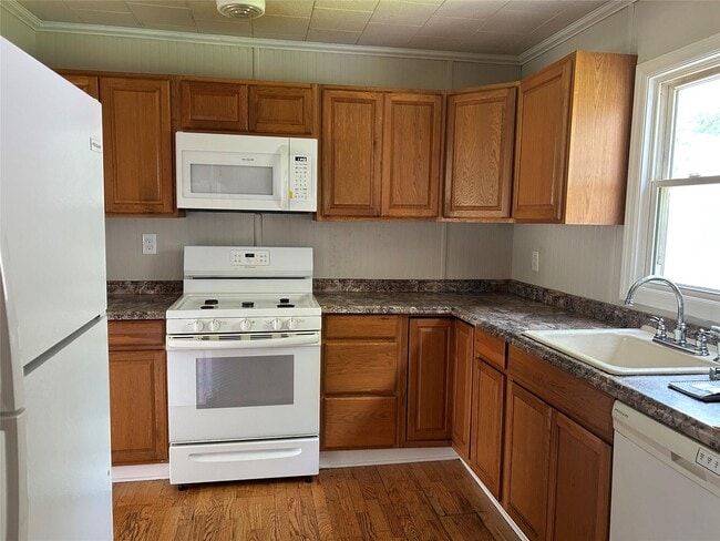 Building Photo - 2814 NY-94
