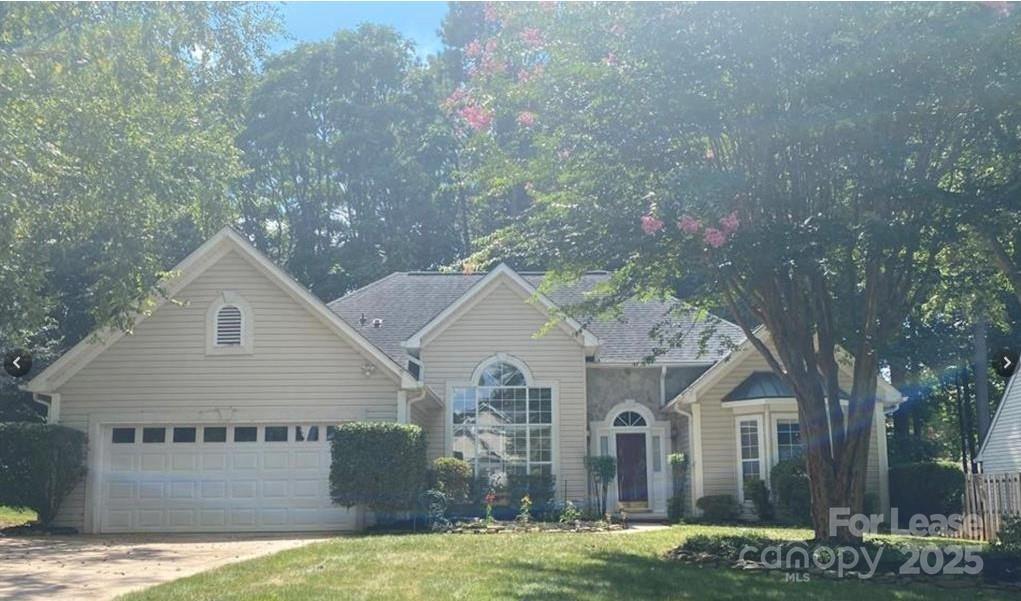 Foto principal - 9114 Strattonville Ct