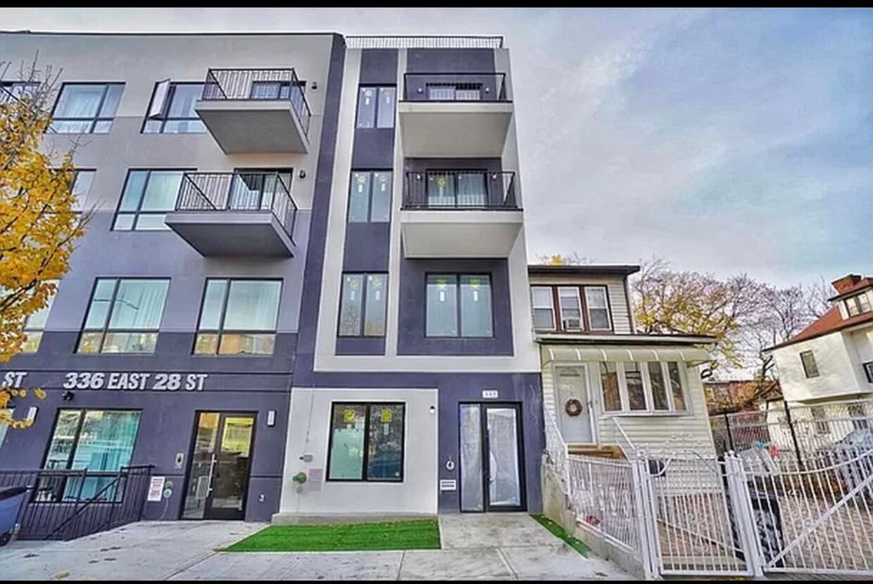 Primary Photo - 336 E 28th St