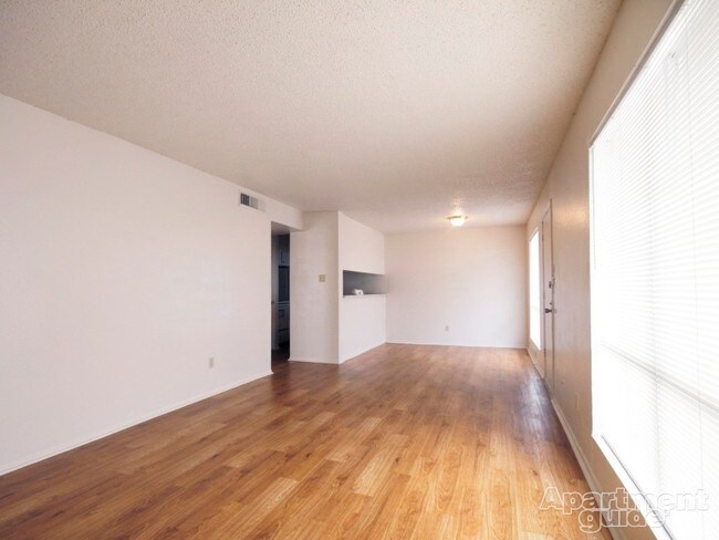Interior Photo - Braeswood Forest Condos