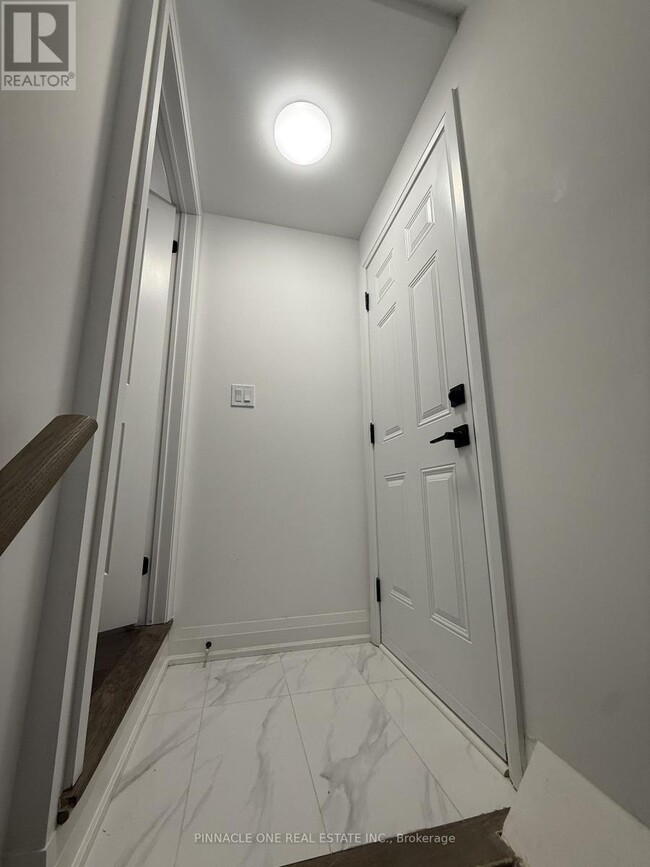 Building Photo - 83 Chelliah Ct