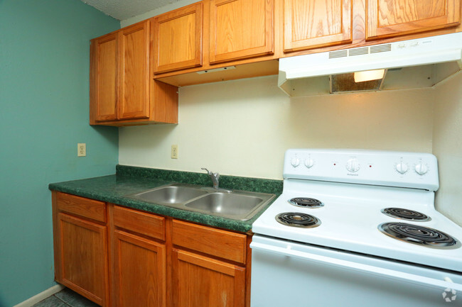 Kitchen - Roselawn