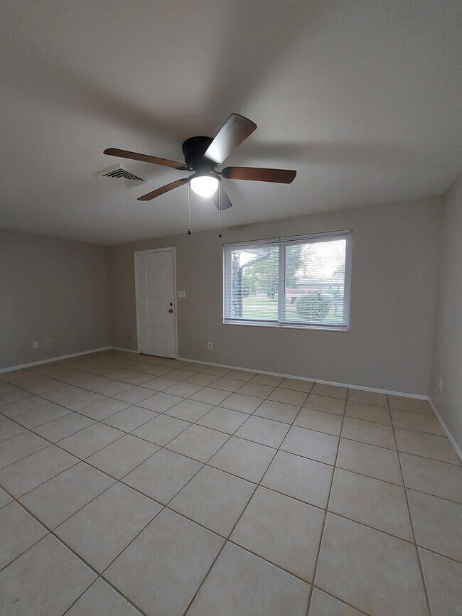 Foto del edificio - 13250 Fourth St