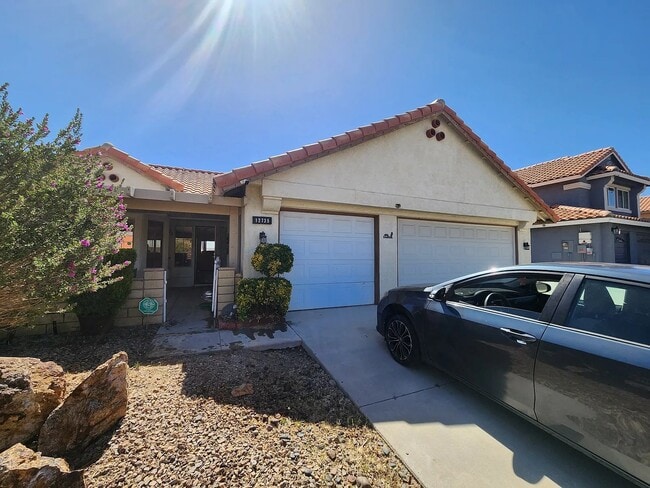 Building Photo - 12735 Sundown Rd