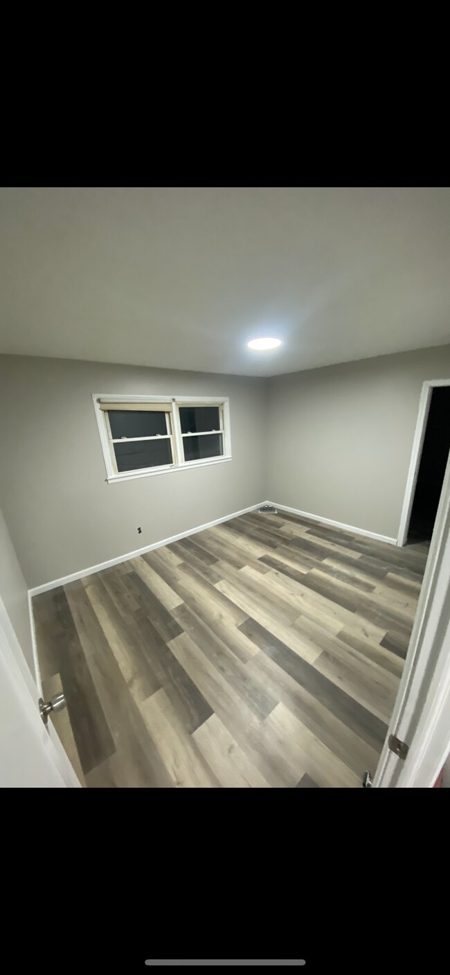 Building Photo - 113 Rutledge Ave