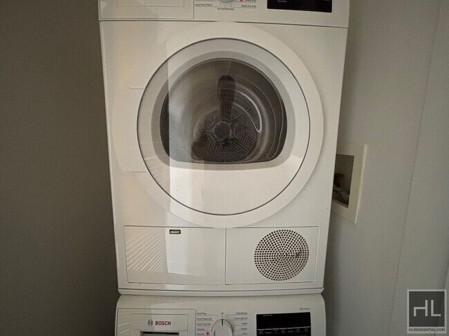 Foto del edificio - EAST 63 STREET