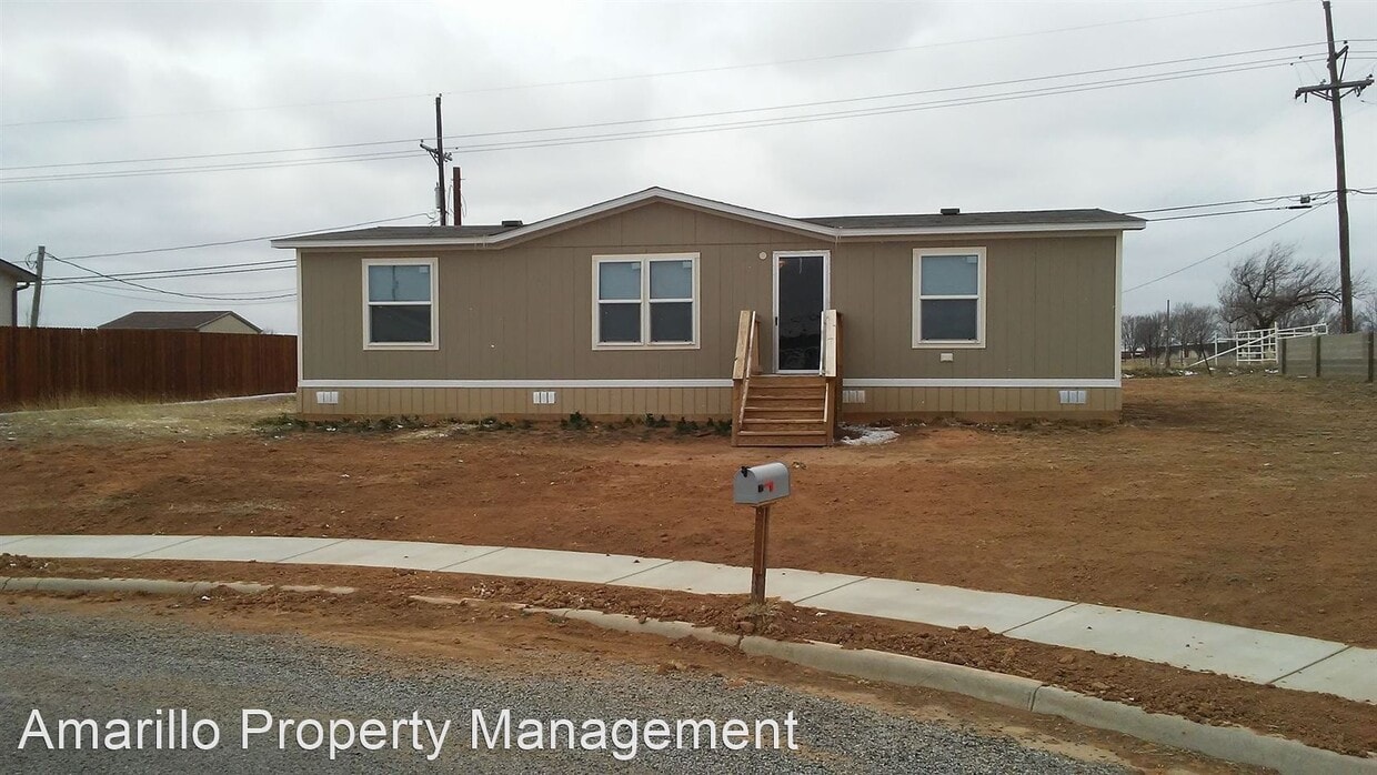 Primary Photo - 3 br, 2 bath House - 4600 Country