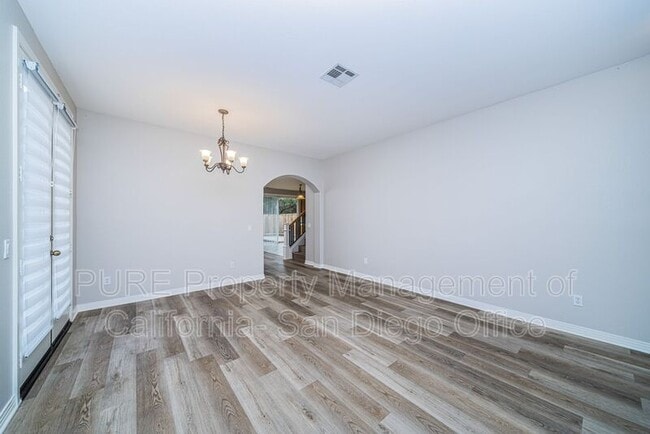 Building Photo - 1098 Crystal Springs Pl