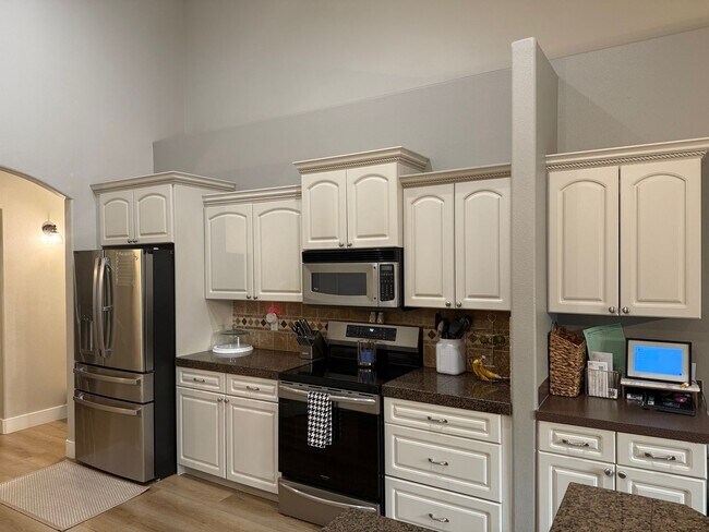 Building Photo - Beautiful Lochsa Falls 5 Bedroom Home with...