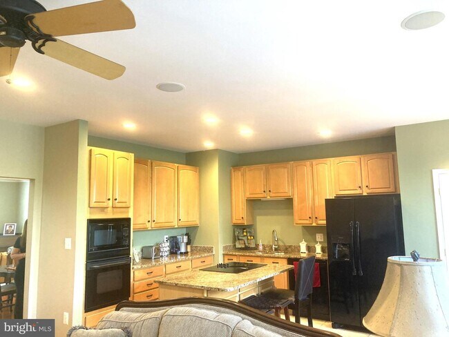 Building Photo - 400 Leeds Ridge Ct