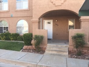Building Photo - 1178 E 300 S