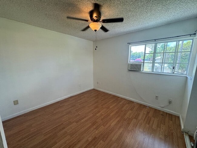 Building Photo - 91-1010B Makaaloa St. #4B