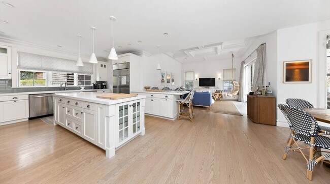 Building Photo - 50 Osborne Ln