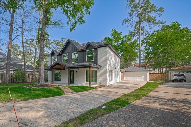 Building Photo - 3 Roserush Ct