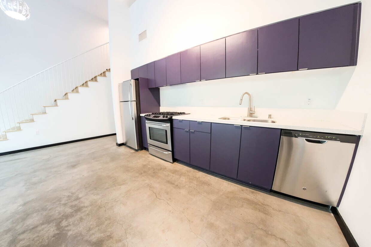 Foto principal - 1313 W Sunset Blvd