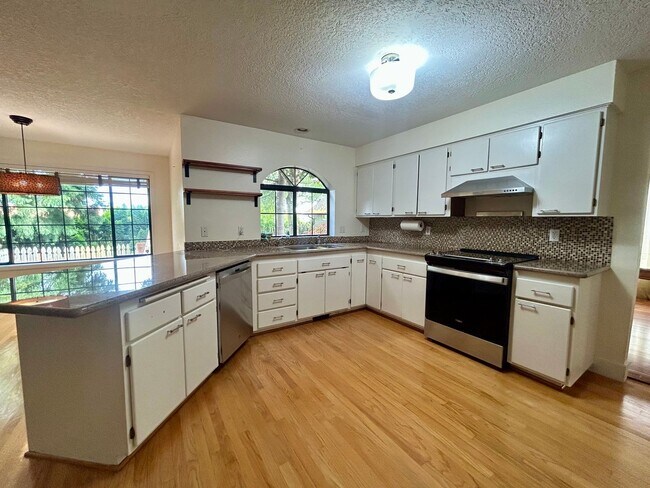 Foto del edificio - 8213 NW 12th Ave